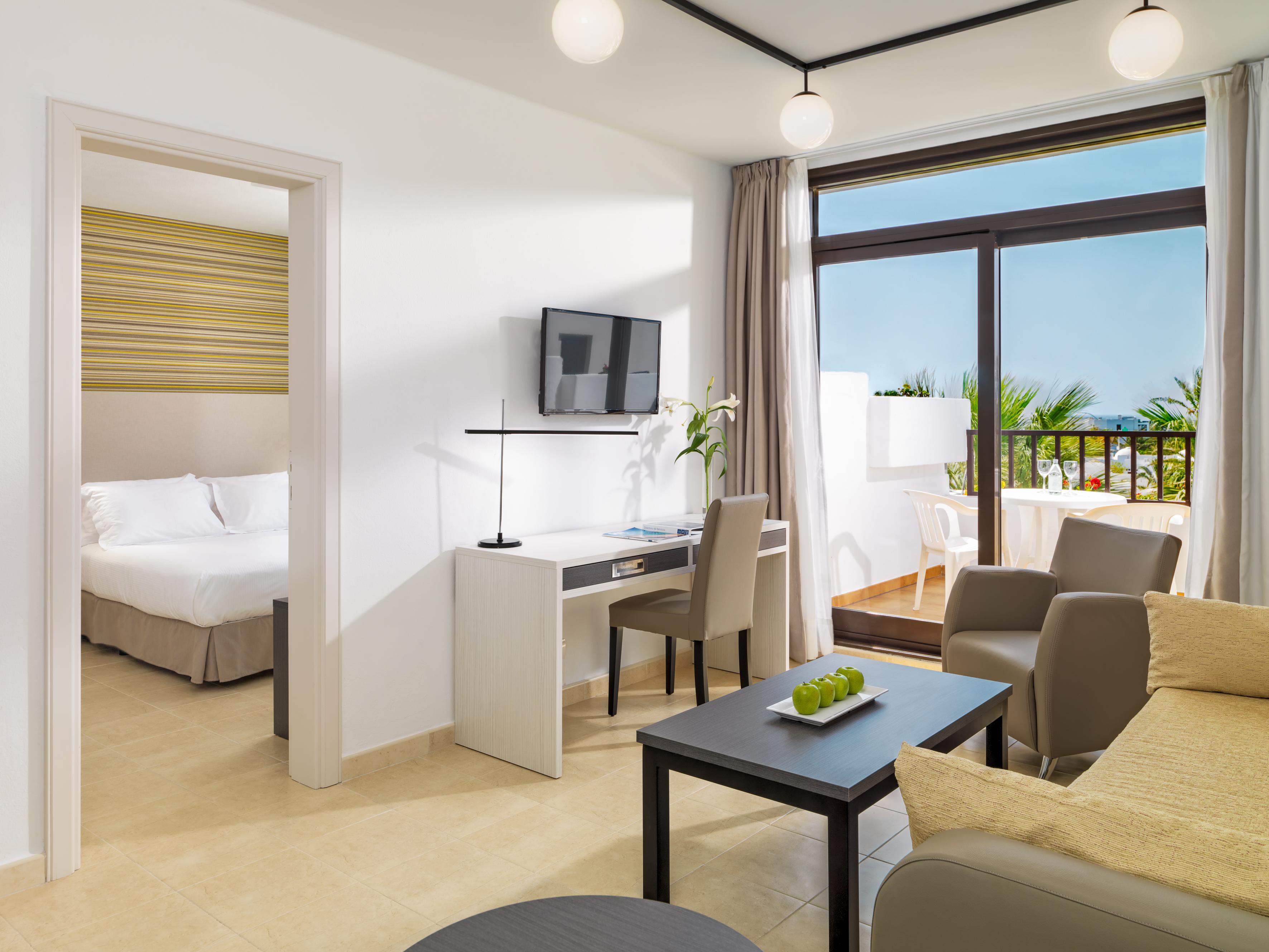 H10 Suites Lanzarote Gardens Costa Teguise Exterior foto