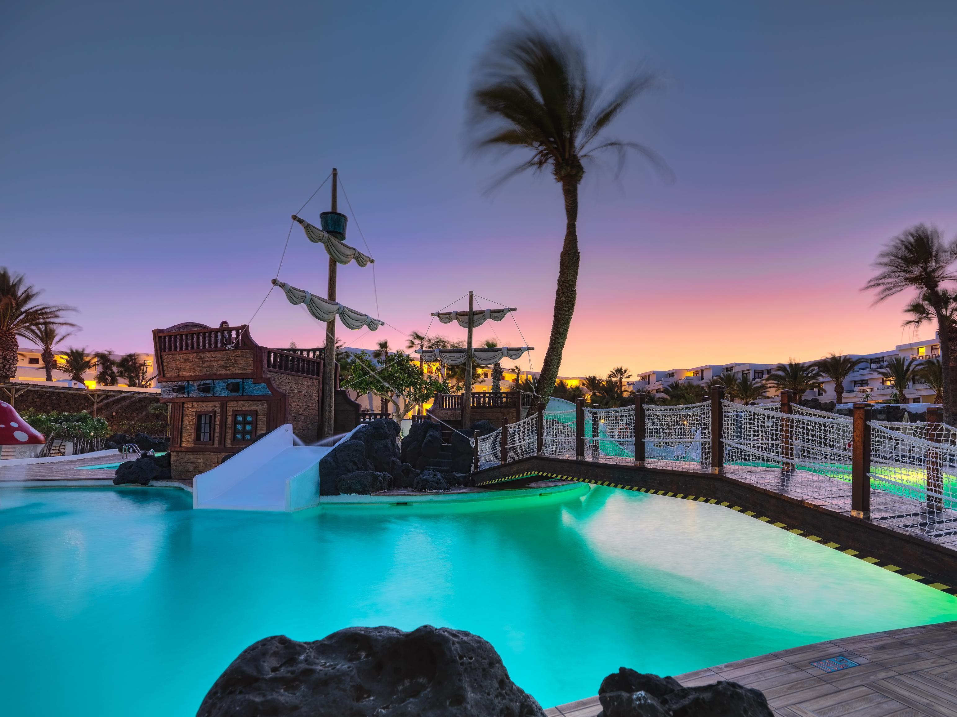 H10 Suites Lanzarote Gardens Costa Teguise Exterior foto