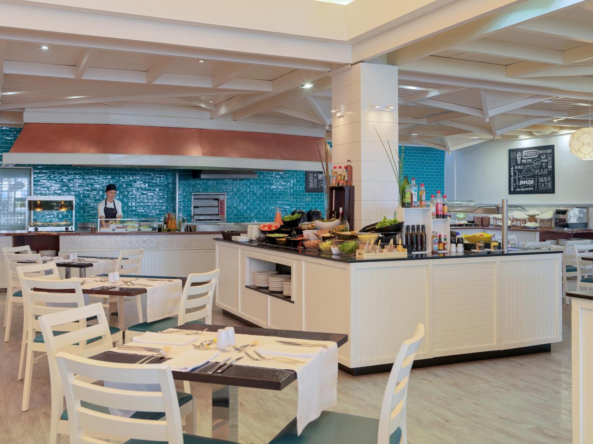 H10 Suites Lanzarote Gardens Costa Teguise Exterior foto