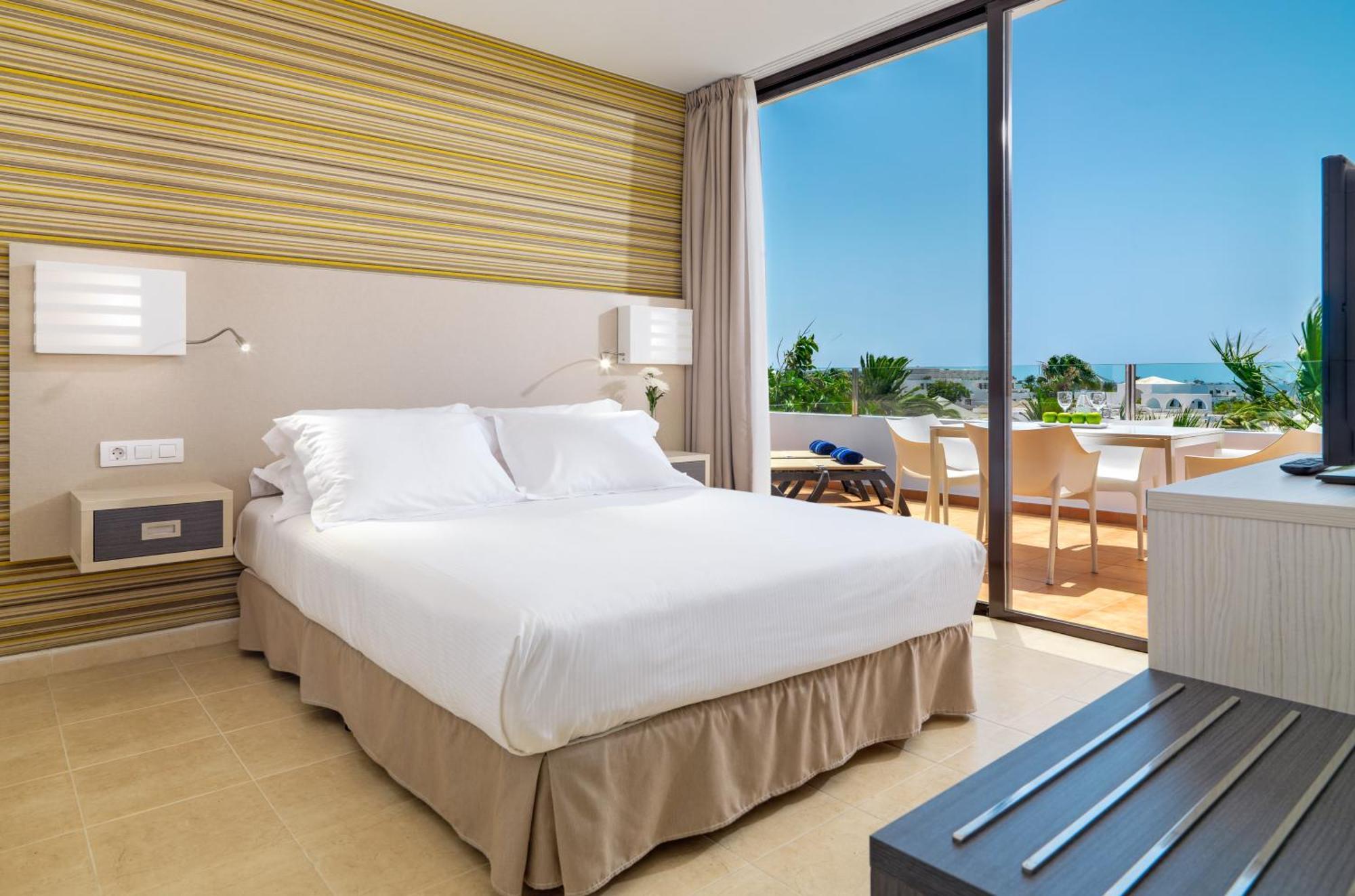 H10 Suites Lanzarote Gardens Costa Teguise Exterior foto